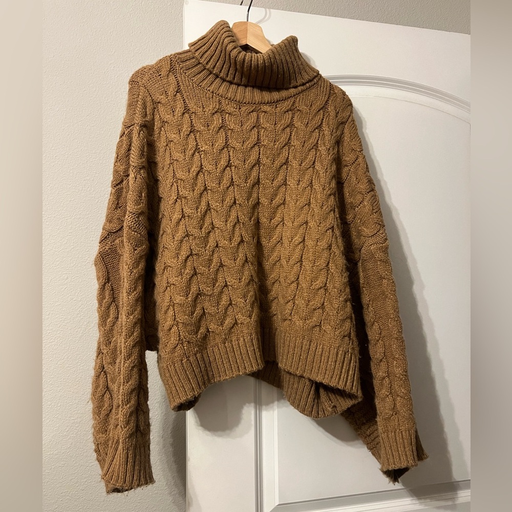 Oversized cozy turtleneck